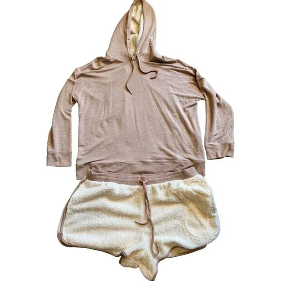 Victoria Secret Hoodie Shorts Set Size XL Soft Stretchy NWT $70 - Picture 4 of 13